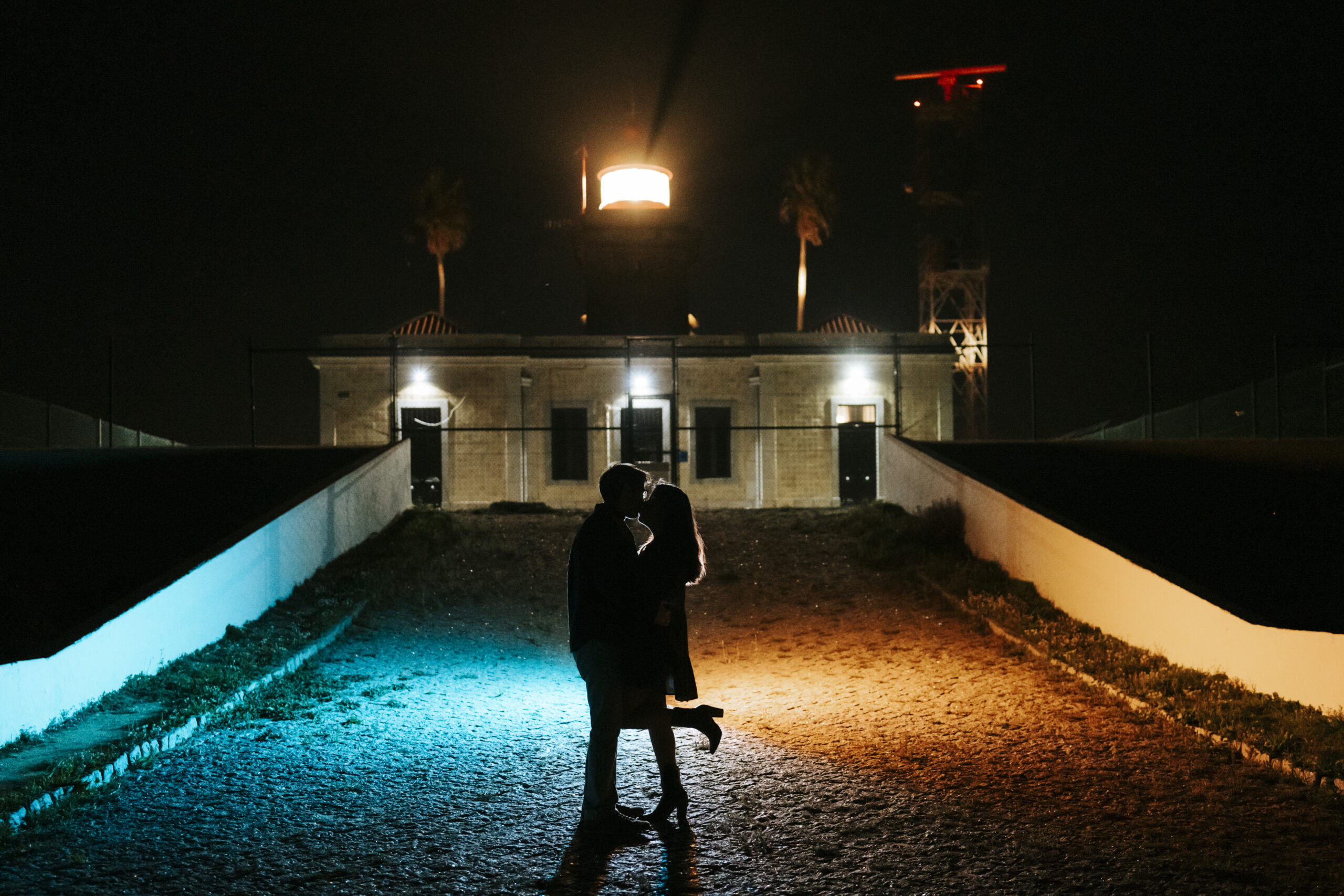 Engagement close to the lighthouse in Lagos Ponta da Piedade. Portugal.